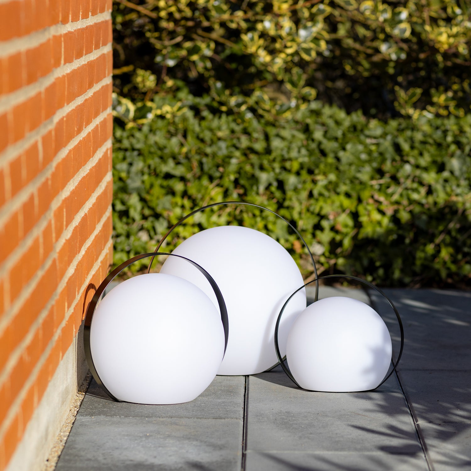 Asta LED kuler hvit Ø 20-25-30 cm Sett med 3 – LED-nordic.com